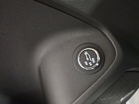 New 2026 Chevrolet TrailBlazer ACTIV w/ Convenience Package image 17