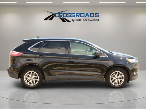 Used 2021 Ford Edge SEL w/ Convenience Package image 6