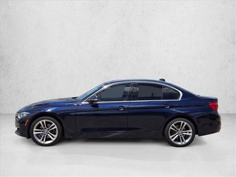 Used 2017 BMW 330i Sedan RWD image 8