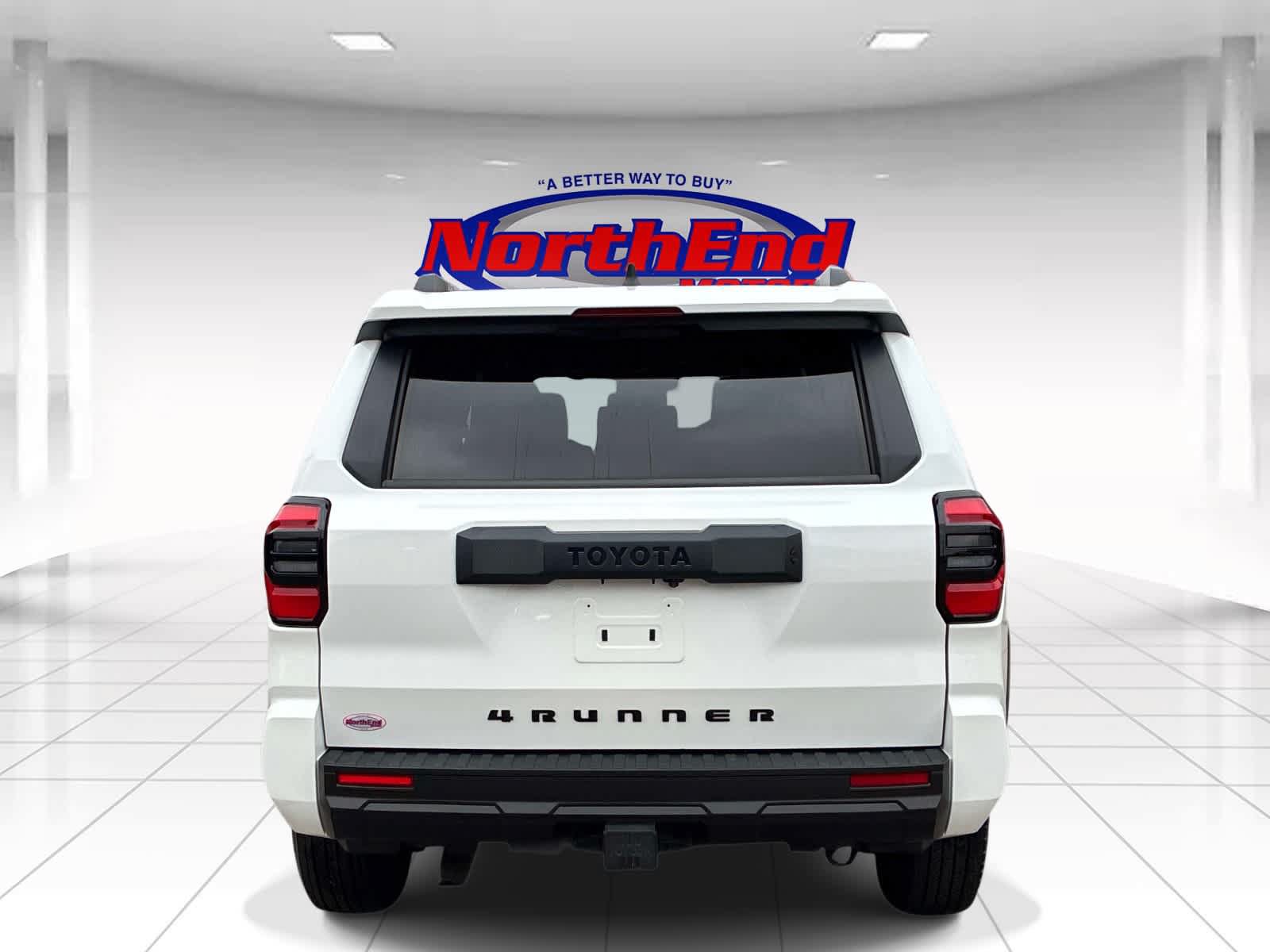 Used 2025 Toyota 4Runner SR5 AWD/4WD image 6