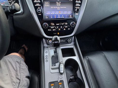 Used 2024 Nissan Murano SL FWD image 16