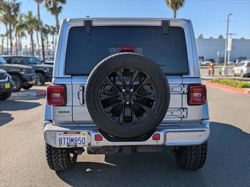 Certified 2020 Jeep Wrangler Unlimited Sahara image 5