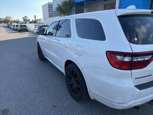Used 2020 Dodge Durango SXT image 4