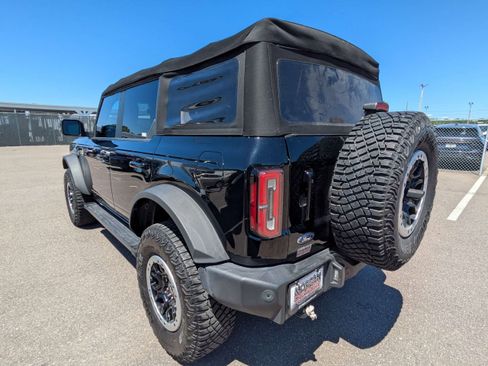 Used 2022 Ford Bronco Outer Banks w/ Sasquatch Package AWD/4WD image 6