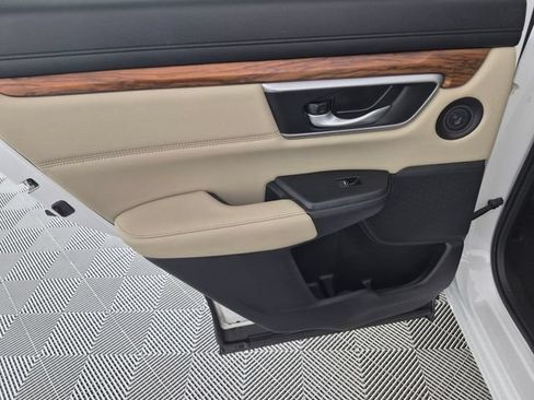 Used 2020 Honda CR-V Touring image 28