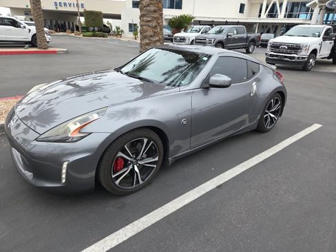 Used 2020 Nissan 370Z Touring Sport image 1