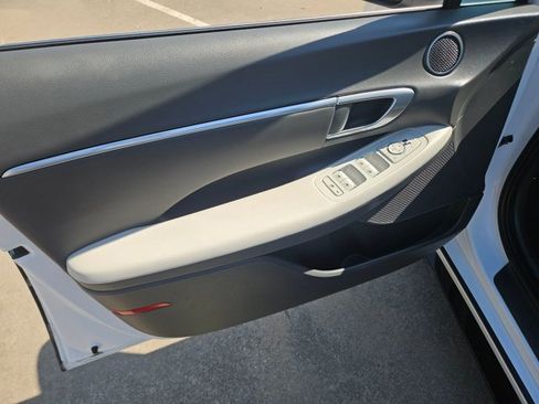Used 2022 Hyundai Sonata SEL w/ Cargo Package image 13