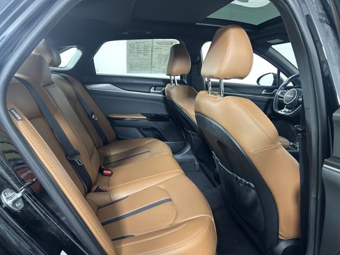 Used 2023 Kia K5 GT w/ GT1 Package image 39