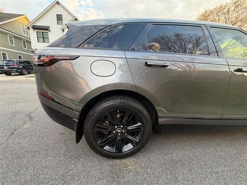 Used 2018 Land Rover Range Rover Velar R-Dynamic SE AWD/4WD image 8