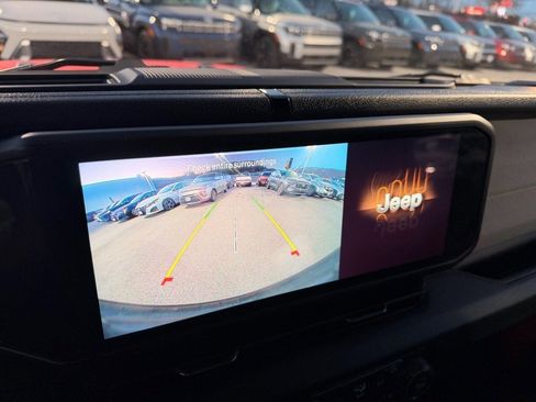 Used 2024 Jeep Wrangler Sport S image 25