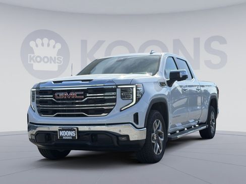 New 2026 GMC Sierra 1500 SLT w/ SLT Premium Package AWD/4WD image 1