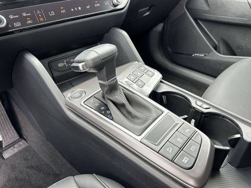New 2026 Kia Sportage SX FWD image 12