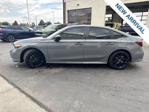 Used 2026 Honda Civic Sport image 4