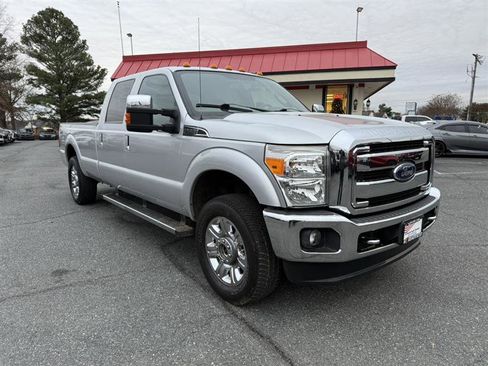 Used 2014 Ford F250 Lariat w/ Chrome Package image 3