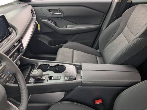 New 2026 Nissan Rogue SV FWD image 13