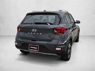 New 2026 Hyundai Venue SEL video 2