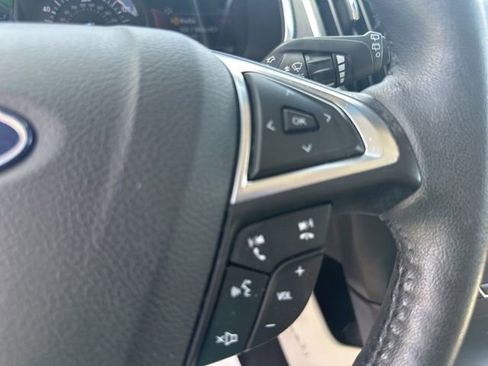 Used 2019 Ford Edge Titanium w/ Equipment Group 301A FWD image 14