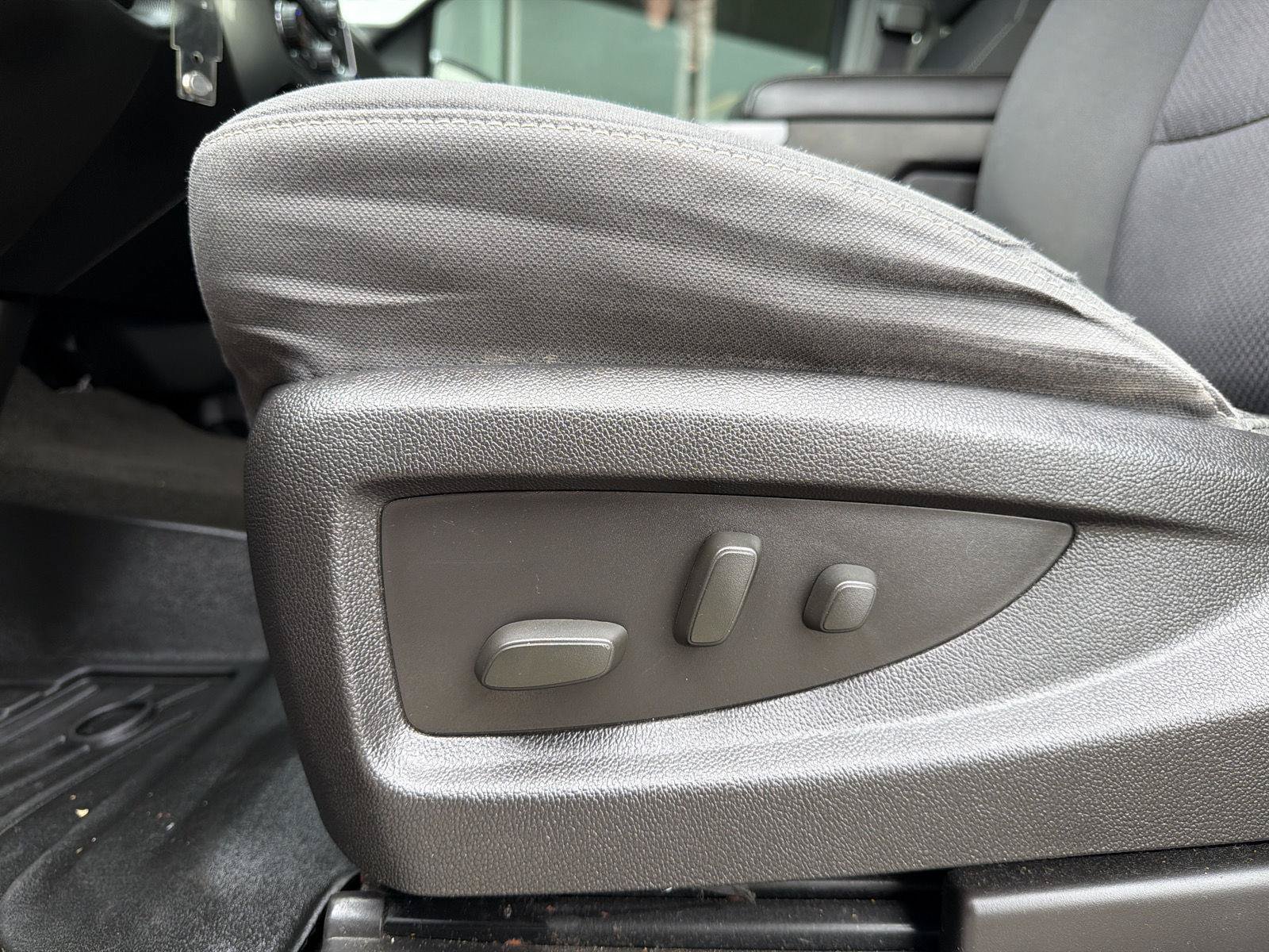 Used 2015 Chevrolet Silverado 1500 LT w/ All Star Edition AWD/4WD image 15