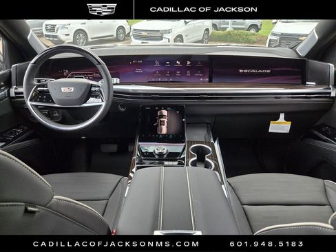 New 2026 Cadillac Escalade Luxury w/ Touring Package image 9