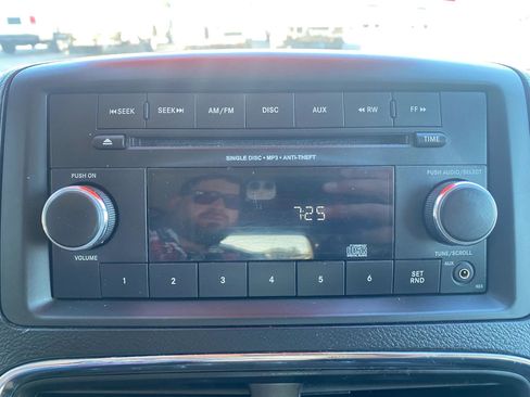 Used 2014 RAM C/V Tradesman FWD image 15