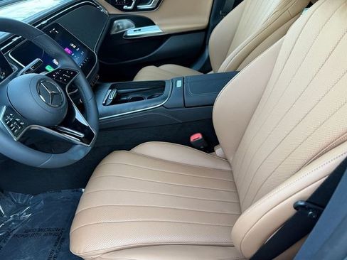 New 2026 Mercedes-Benz E 450 4MATIC Sedan image 8