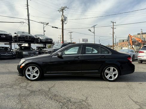 Used 2011 Mercedes-Benz C 300 4MATIC Sedan image 7