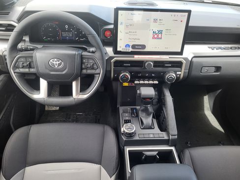 New 2026 Toyota Tacoma TRD Off-Road w/ TRD Off Road Upgrade Package AWD/4WD image 19