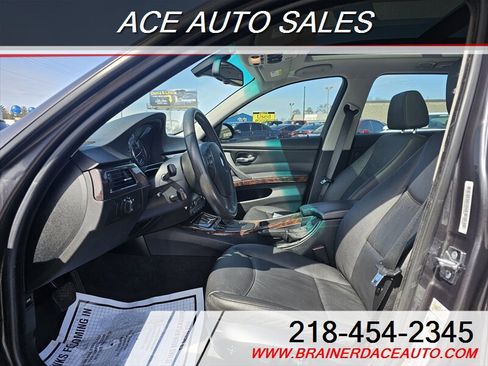 Used 2008 BMW 328xi Wagon image 9