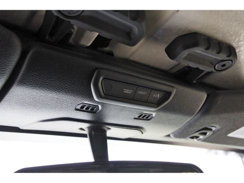 Used 2023 Jeep Gladiator Sport AWD/4WD image 25