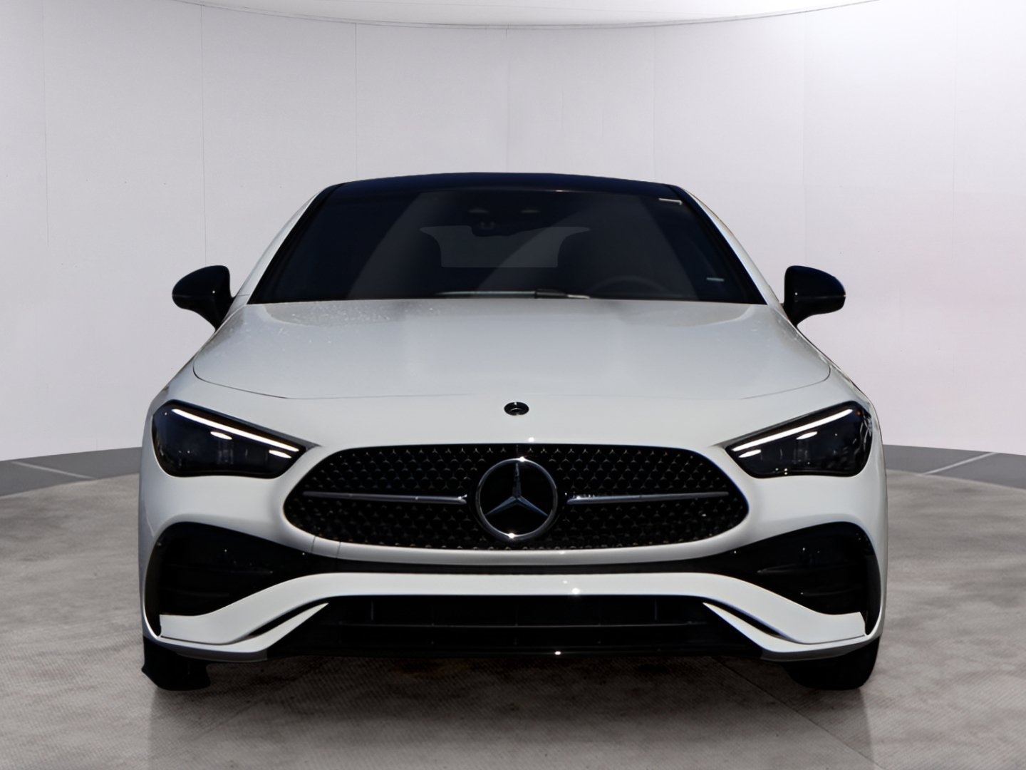 New 2027 Mercedes-Benz CLE 450 4MATIC Coupe image 2