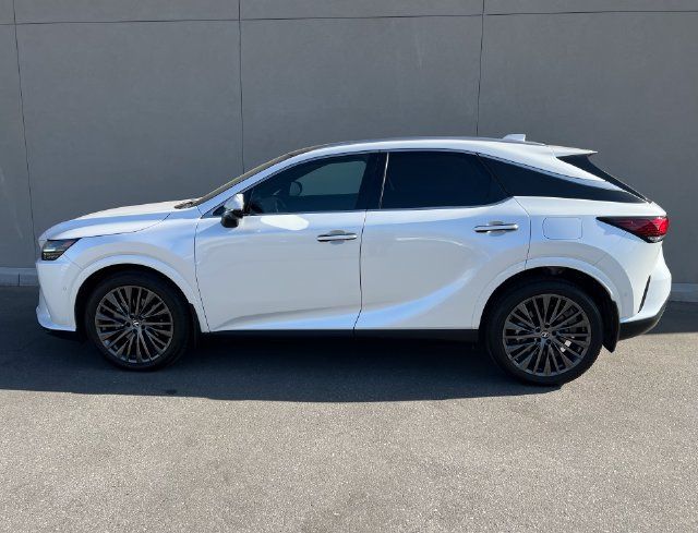 Used 2025 Lexus RX 350 w/ Convenience Package AWD/4WD image 4