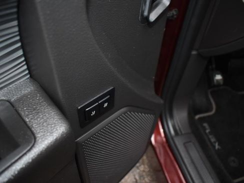 Used 2017 Ford Flex SEL w/ Equipment Group 202A image 29