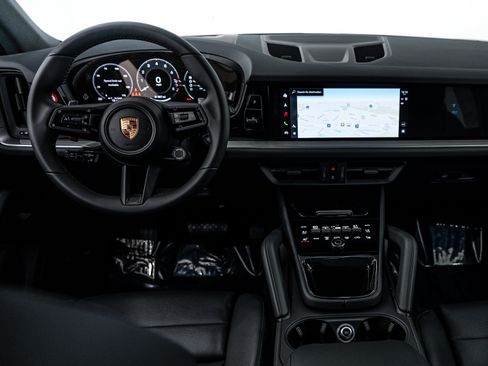 Certified 2026 Porsche Cayenne AWD/4WD image 22