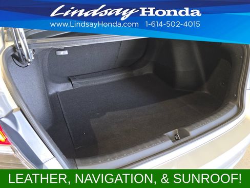 Used 2025 Honda Civic Sport Touring image 8