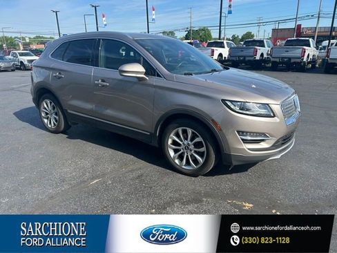 Used 2019 Lincoln MKC Select w/ Select Plus Package FWD image 1