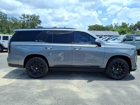 Used 2022 Cadillac Escalade Sport Platinum w/ LPO, ONYX Package AWD/4WD image 8