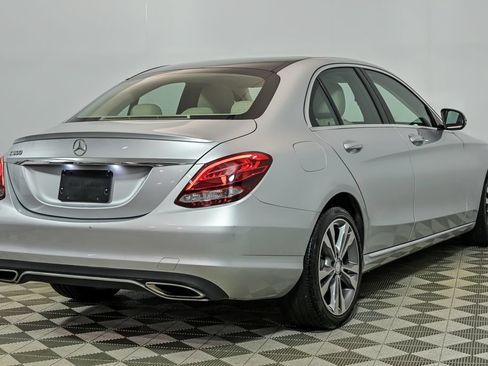 Used 2017 Mercedes-Benz C 300 Sedan image 8