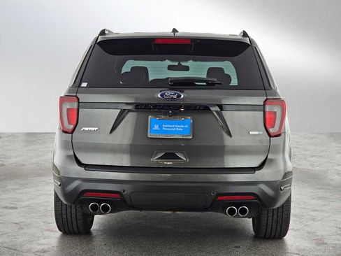 Used 2019 Ford Explorer Sport image 4