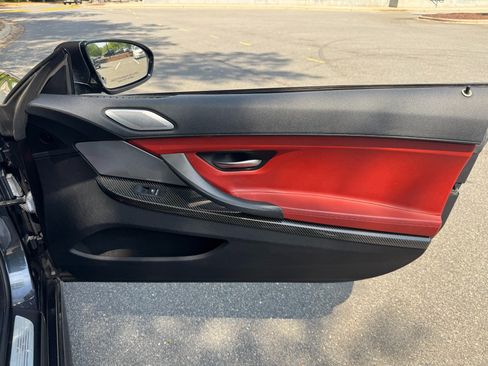 Used 2015 BMW M6 Convertible RWD image 47