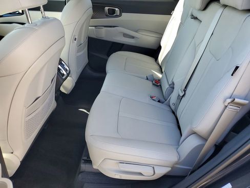 New 2026 Kia Sorento S image 21