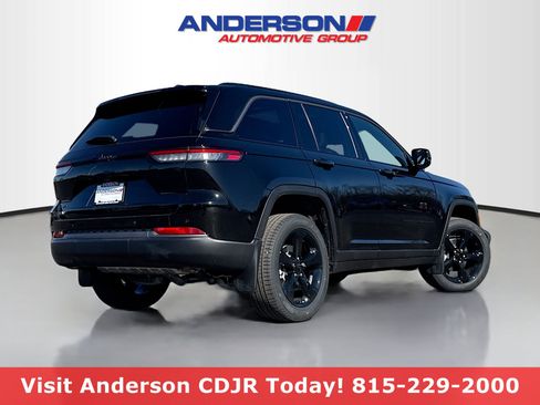 New 2026 Jeep Grand Cherokee Limited AWD/4WD image 2