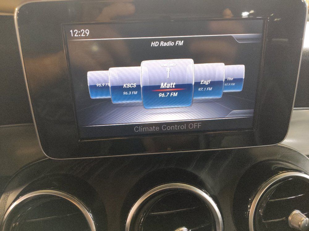 Used 2019 Mercedes-Benz GLC 300 image 25