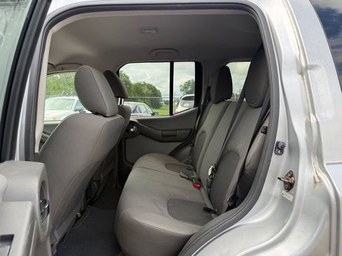 Used 2014 Nissan Xterra S AWD/4WD image 7