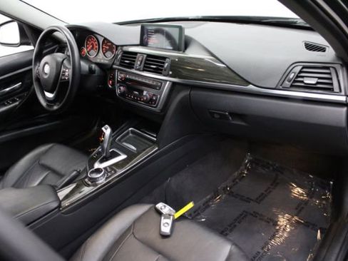 Used 2014 BMW 328i xDrive Sedan AWD/4WD image 23