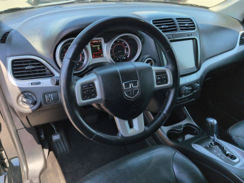 Used 2019 Dodge Journey GT AWD/4WD image 16