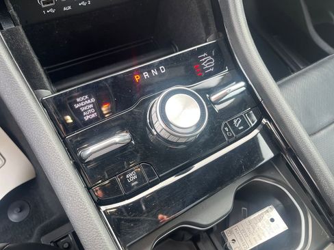 Used 2022 Jeep Grand Cherokee L Overland image 20