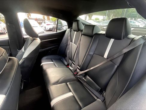 Used 2025 Toyota Camry SE image 20