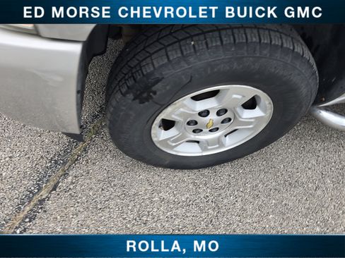Used 2007 Chevrolet Silverado 1500 LT w/ 1LT Convenience Package AWD/4WD image 9