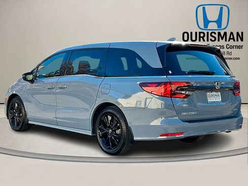 Used 2025 Honda Odyssey Sport-L image 3