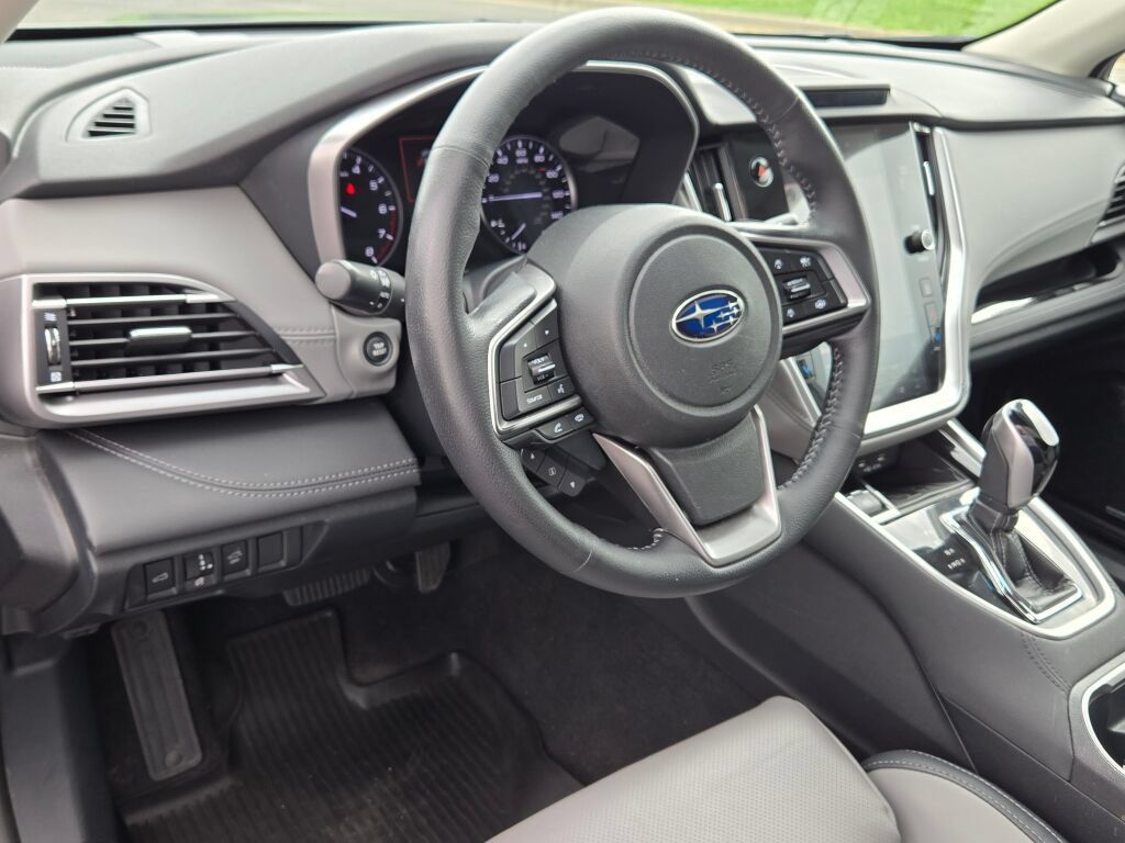 Used 2020 Subaru Outback Limited AWD/4WD image 24